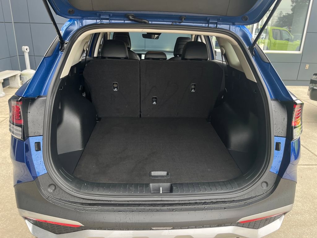 Used 2023 Kia Sportage EX image 28