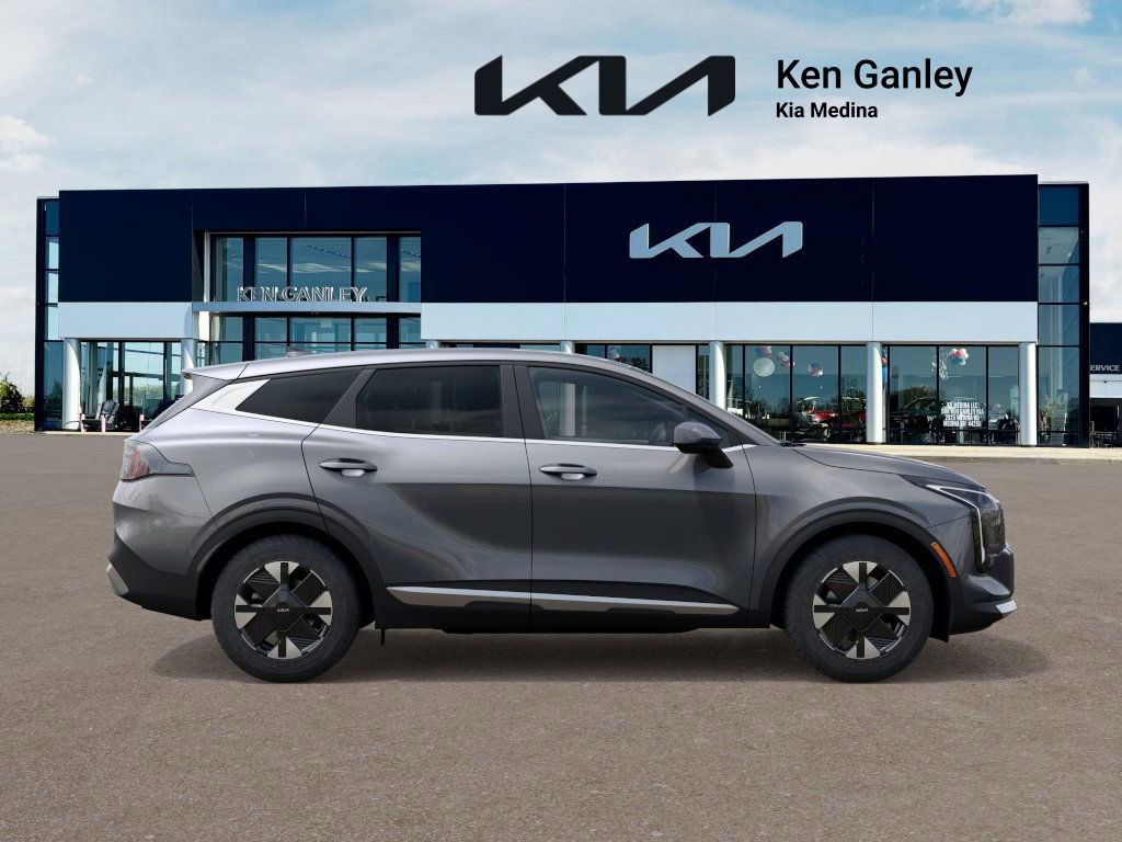 New 2026 Kia Sportage LX image 7