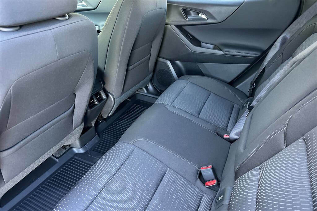 New 2026 Chevrolet Equinox LT image 13