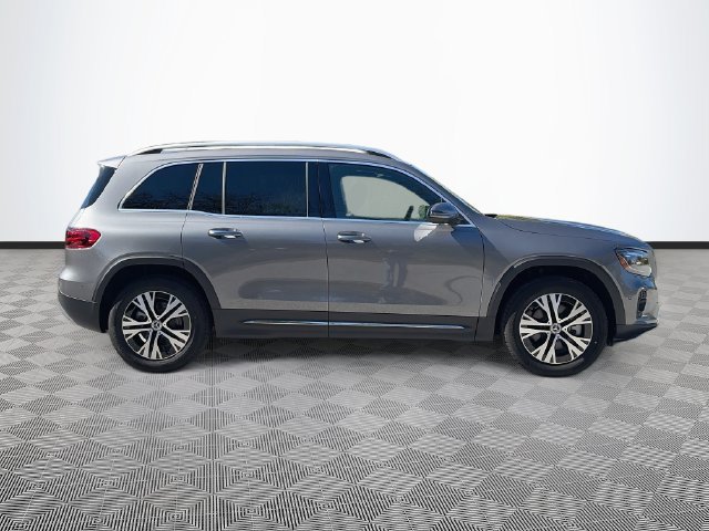 New 2026 Mercedes-Benz GLB 250 4MATIC image 7