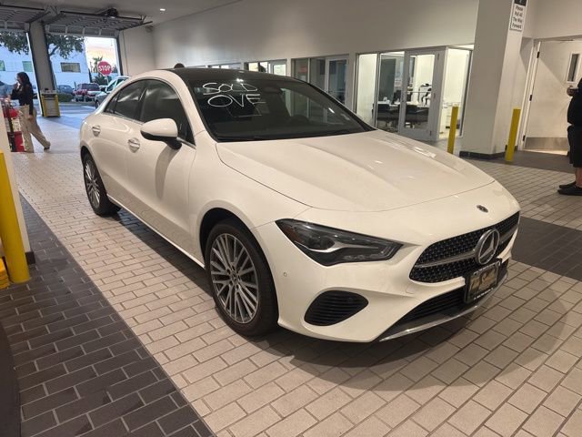 Used 2025 Mercedes-Benz CLA 250 image 12