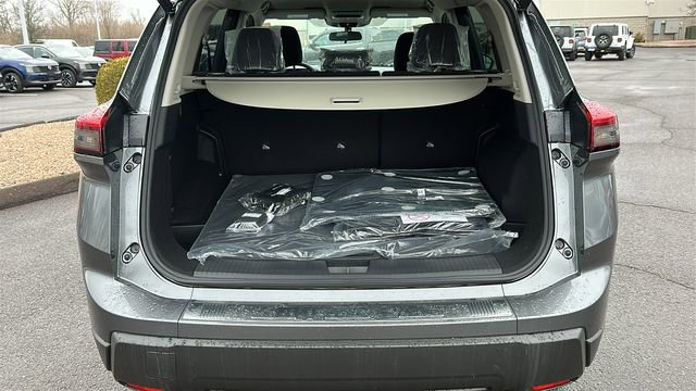 New 2026 Nissan Rogue SV w/ Cold Weather Package image 25