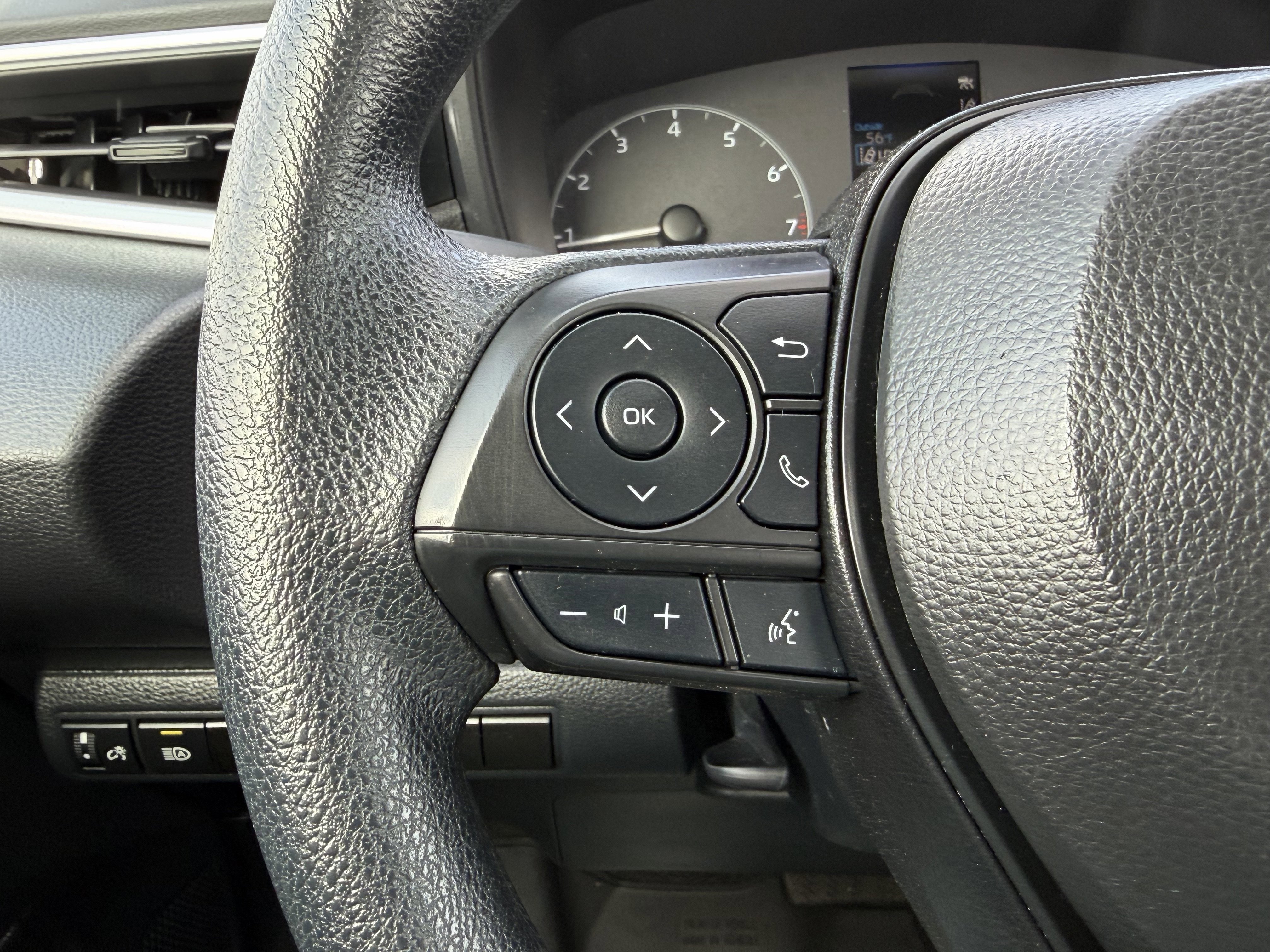 Certified 2024 Toyota Corolla LE image 24