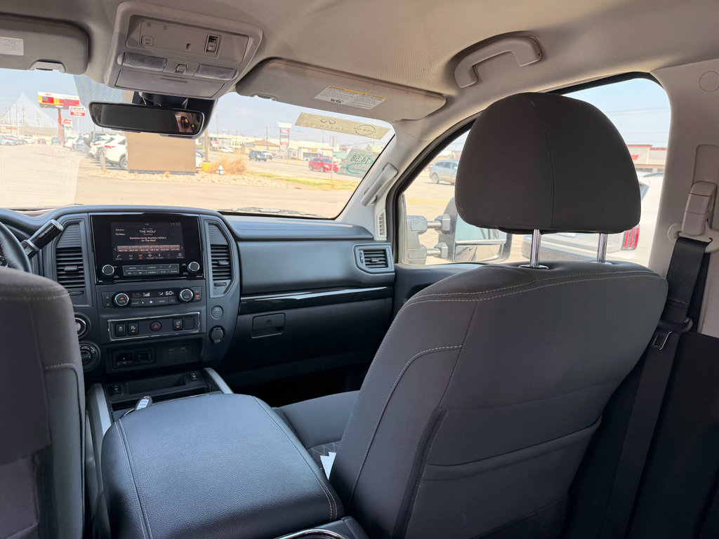 Certified 2024 Nissan Titan SV w/ SV Convenience Package image 8