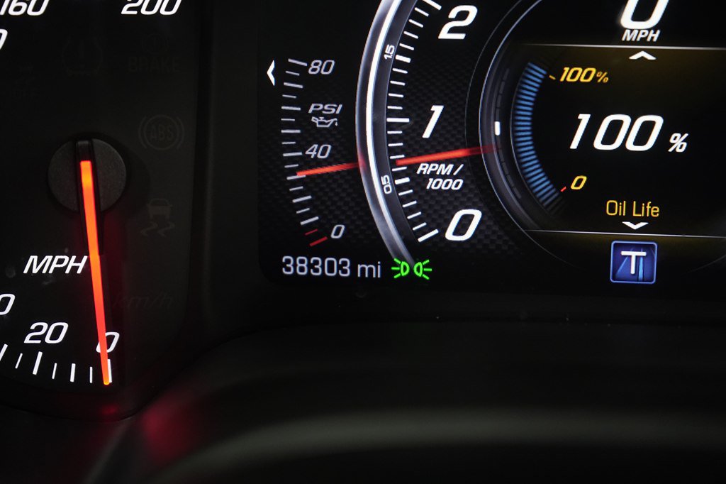 Used 2015 Chevrolet Corvette Stingray Convertible w/ 3LT Preferred Equipment Group RWD image 24