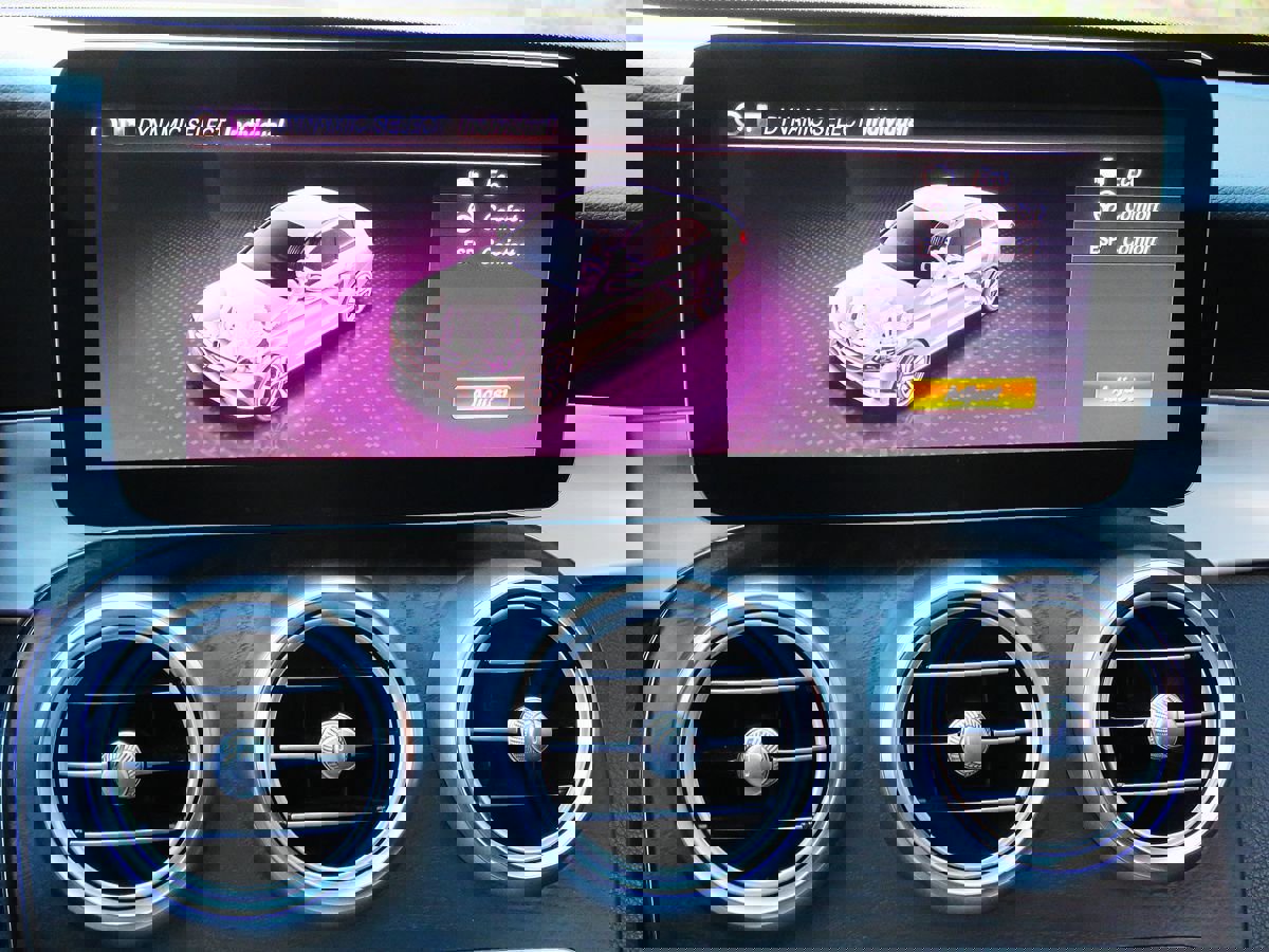 Used 2021 Mercedes-Benz C 300 Sedan image 32