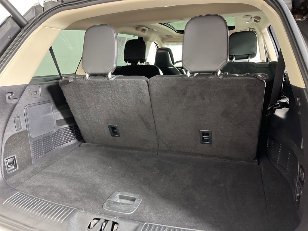 Used 2022 Lincoln Aviator Reserve w/ Equipment Group 201A image 9