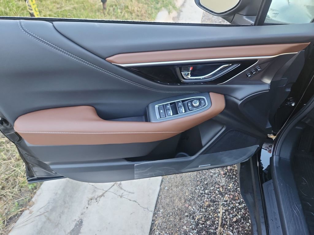 New 2025 Subaru Outback Touring XT image 11