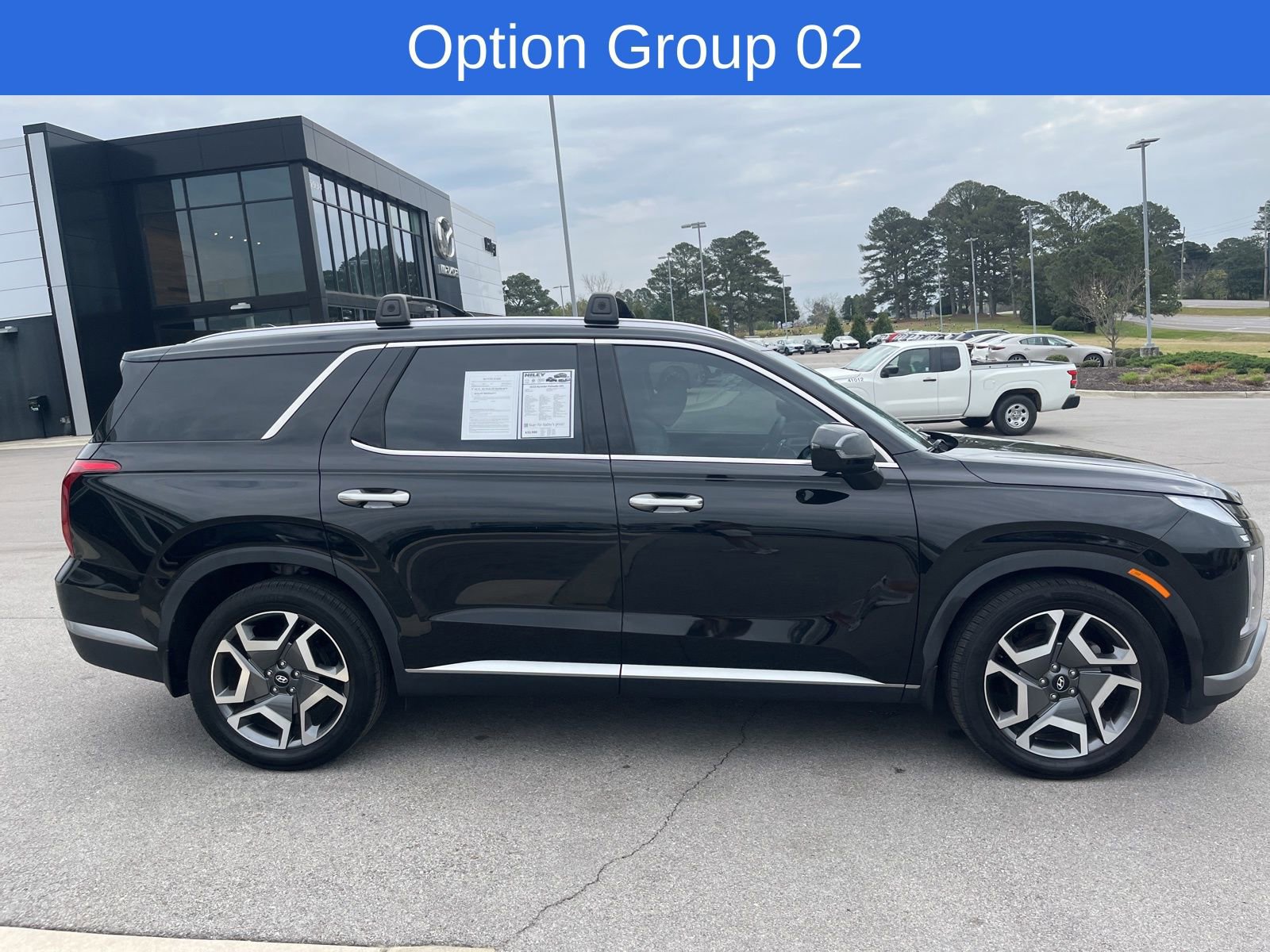 Used 2023 Hyundai Palisade SEL w/ Premium Package image 4