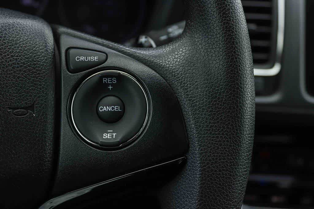 Used 2018 Honda HR-V EX image 23