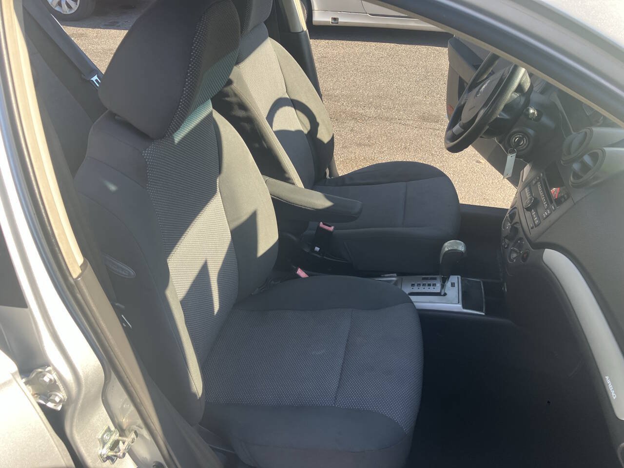 Used 2011 Chevrolet Aveo LT FWD image 31