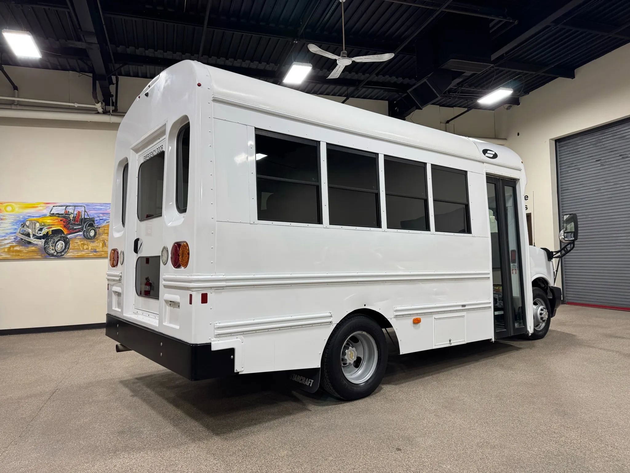 Used 2019 Chevrolet Express 3500 w/ School Bus Package image 5