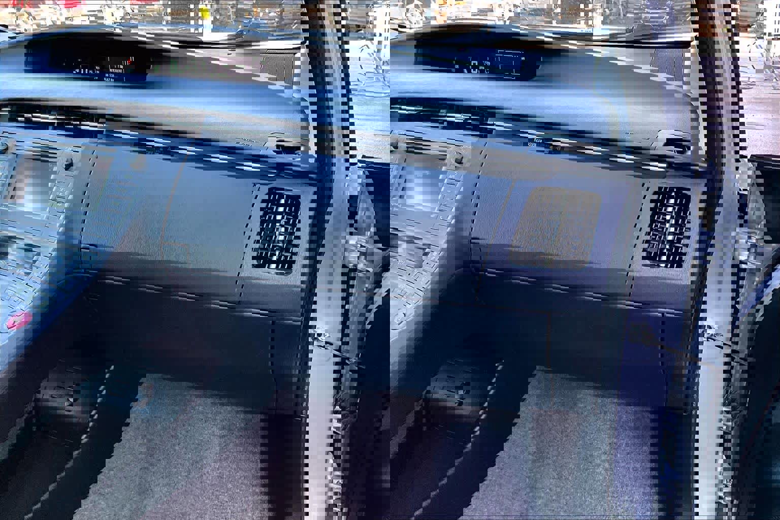 Used 2012 Toyota Prius Three image 18