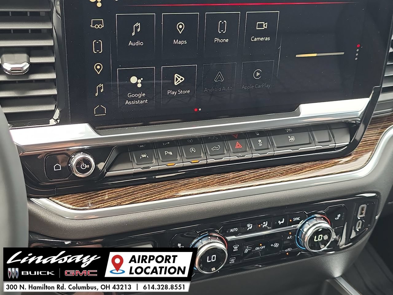 New 2026 GMC Sierra 1500 Elevation w/ Elevation Premium Package AWD/4WD image 14