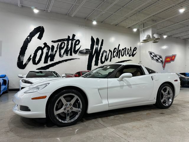 Used 2007 Chevrolet Corvette Coupe w/ Preferred Equipment Group RWD image 1