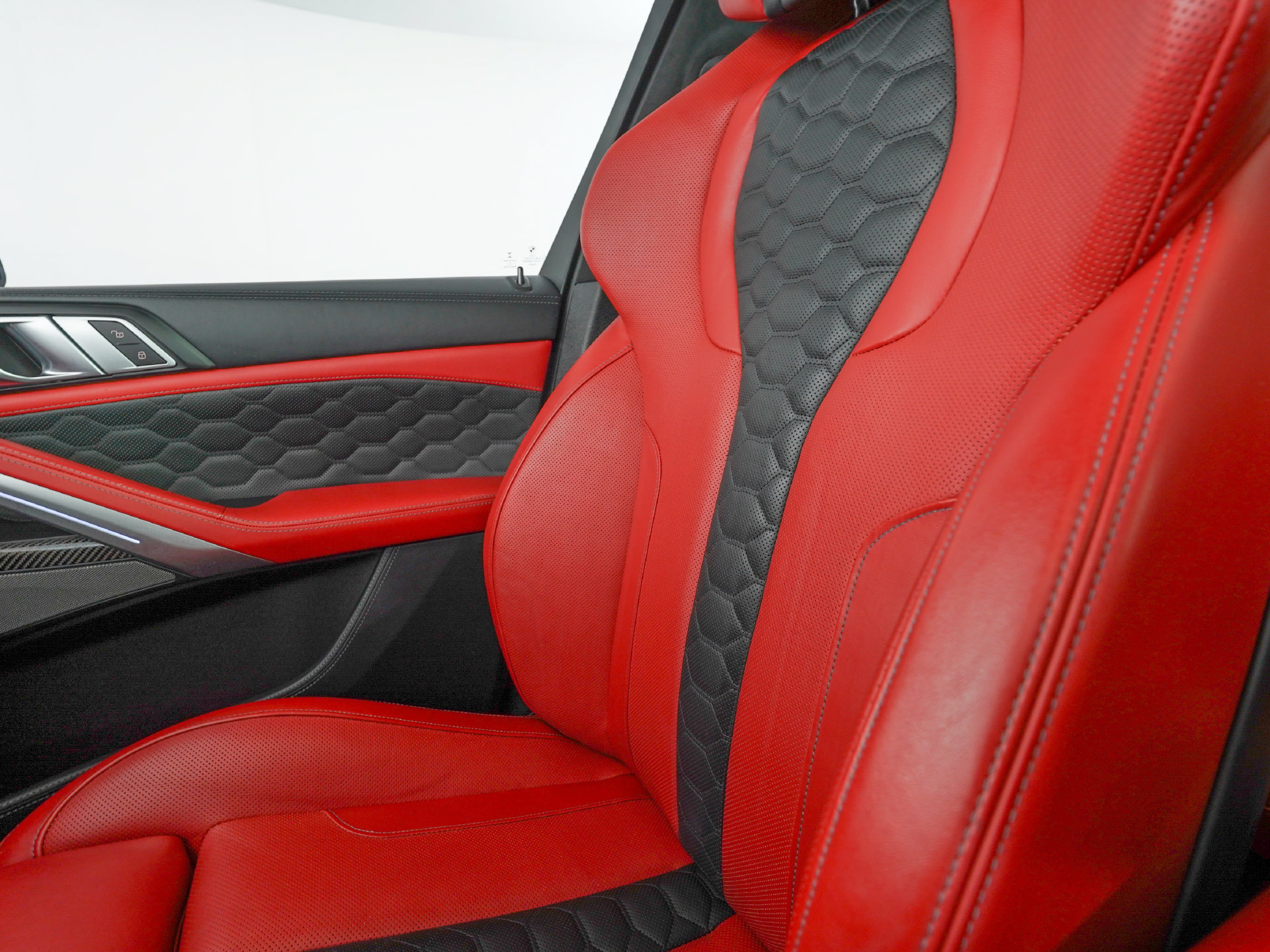 Used 2023 BMW X6 M w/ Competition Package AWD/4WD image 27
