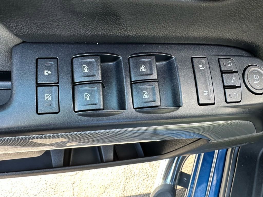 Used 2016 Chevrolet Silverado 1500 LTZ Z71 image 13