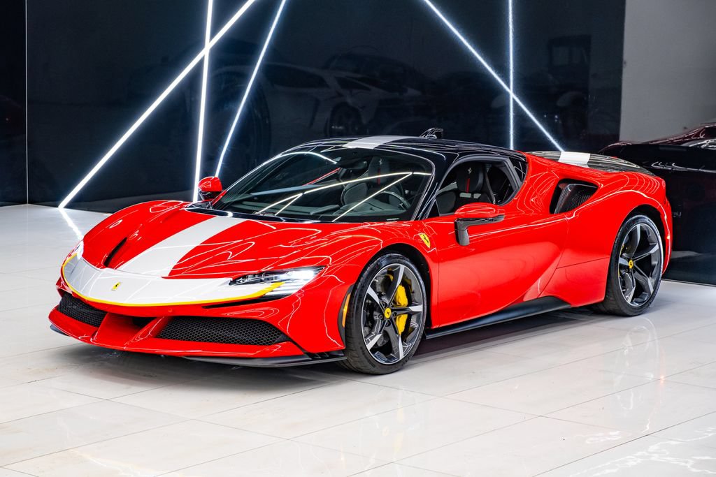 Used 2021 Ferrari SF90 Stradale AWD/4WD image 3