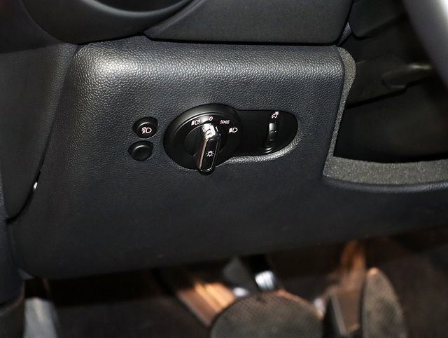 Used 2023 MINI Cooper SE image 24