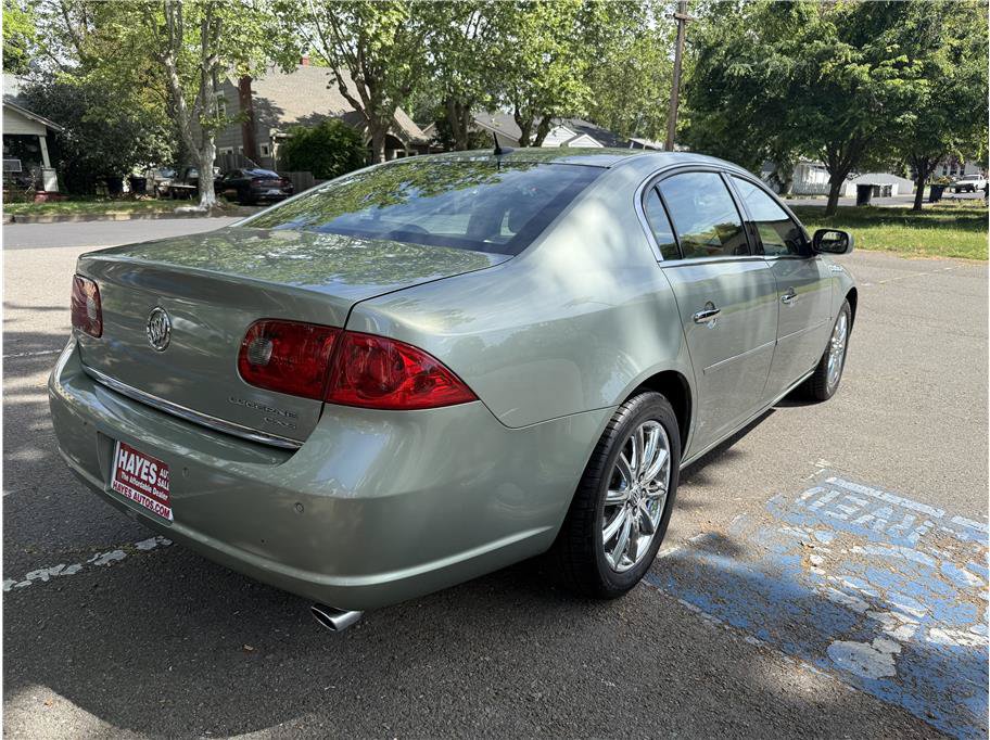 Used 2007 Buick Lucerne CXS w/ Driver Confidence Package FWD image 7
