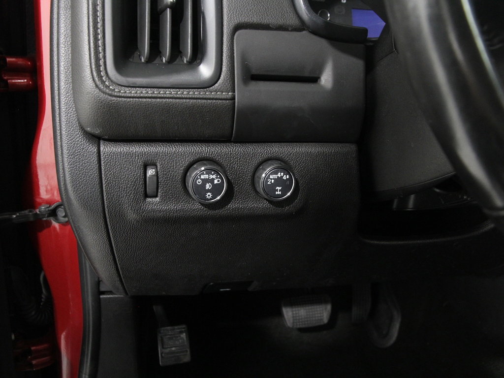 Used 2018 GMC Canyon SLE w/ Trailering Package image 6