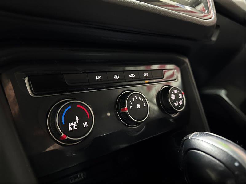 Used 2018 Volkswagen Tiguan S w/ Front Fog Lights Package AWD/4WD image 22