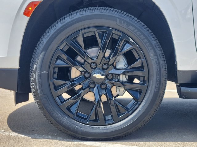 Used 2021 Chevrolet Suburban LT RWD image 10