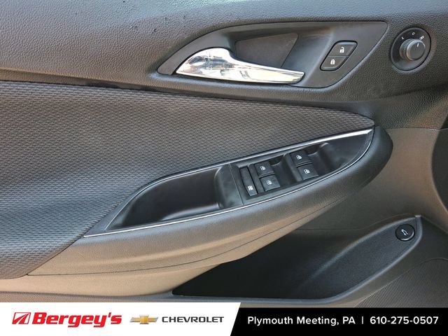 Used 2019 Chevrolet Cruze LT w/ LT Fleet Convenience Package FWD image 15