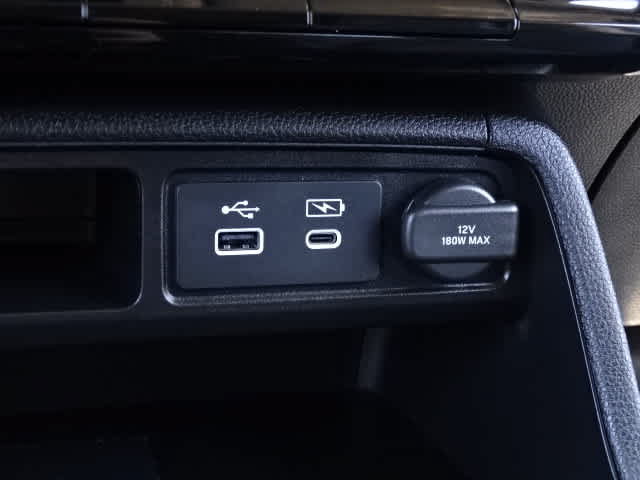 Used 2025 Honda Pilot EX-L image 31