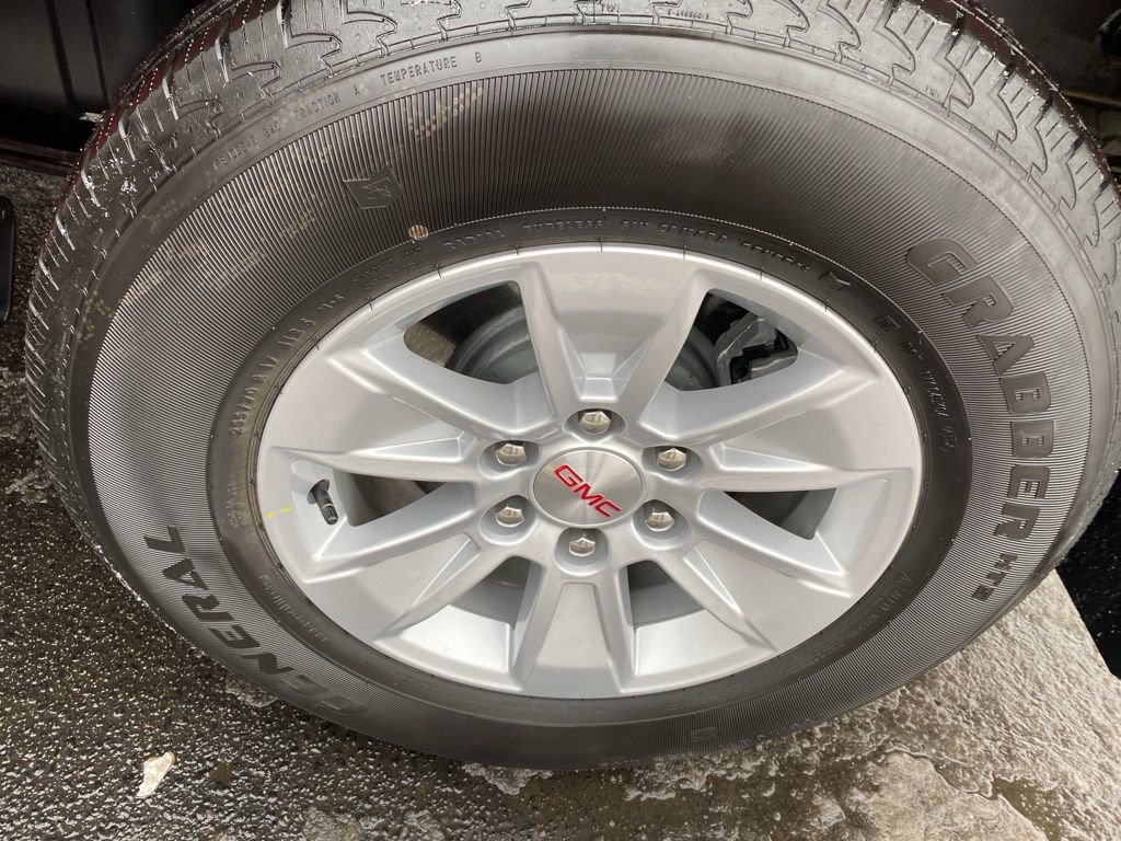 Used 2025 GMC Sierra 1500 Pro w/ Pro Value Package image 20