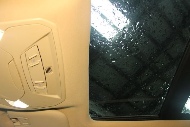 Used 2018 Ford Escape SE w/ SE SYNC Package image 28