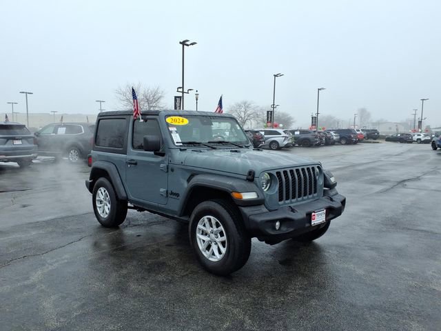 Used 2024 Jeep Wrangler Sport S image 5