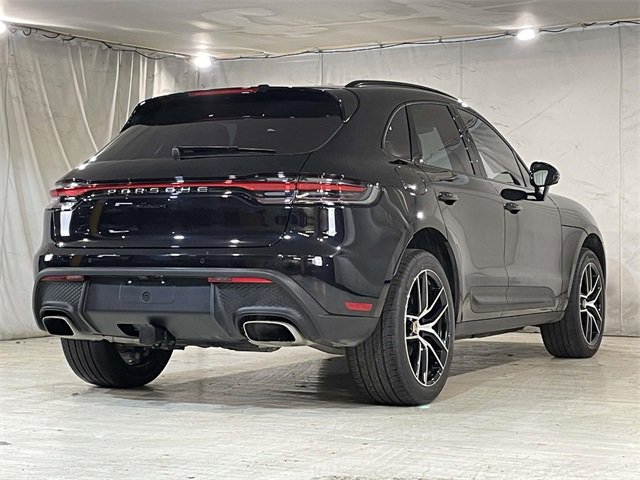Used 2025 Porsche Macan image 56