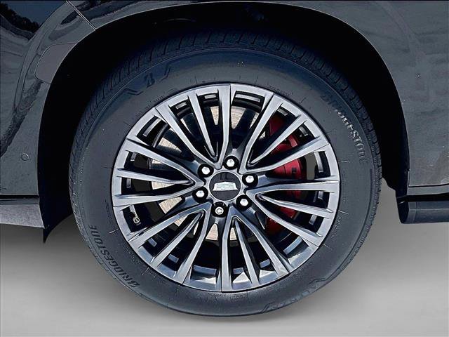 Used 2023 Cadillac Escalade ESV V AWD/4WD image 10
