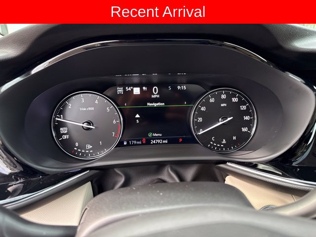 Used 2023 Buick Envision Avenir AWD/4WD image 2