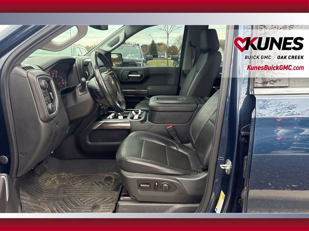Used 2020 Chevrolet Silverado 1500 LTZ w/ LTZ Premium Package image 12
