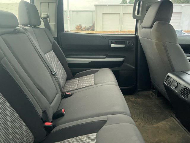 Used 2019 Toyota Tundra SR5 w/ SR5 Upgrade Package AWD/4WD image 17