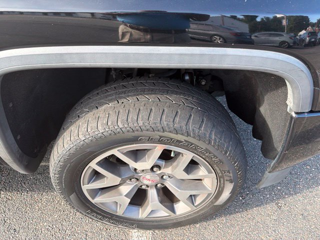 Used 2016 GMC Sierra 1500 SLT w/ All-Terrain Package AWD/4WD image 19