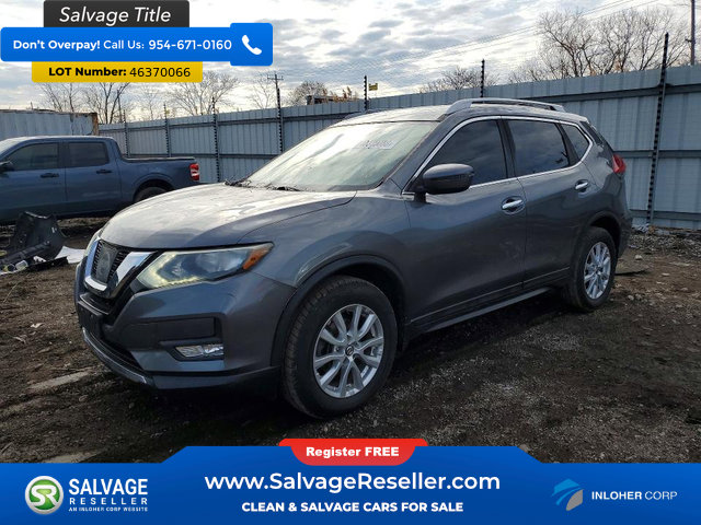 Used 2017 Nissan Rogue SV image 1