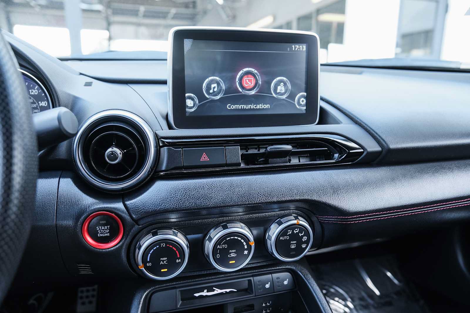 Used 2016 MAZDA MX-5 Miata Grand Touring RWD image 36