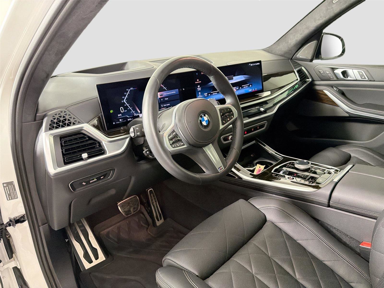 Certified 2024 BMW X7 xDrive40i w/ Executive Package AWD/4WD image 9