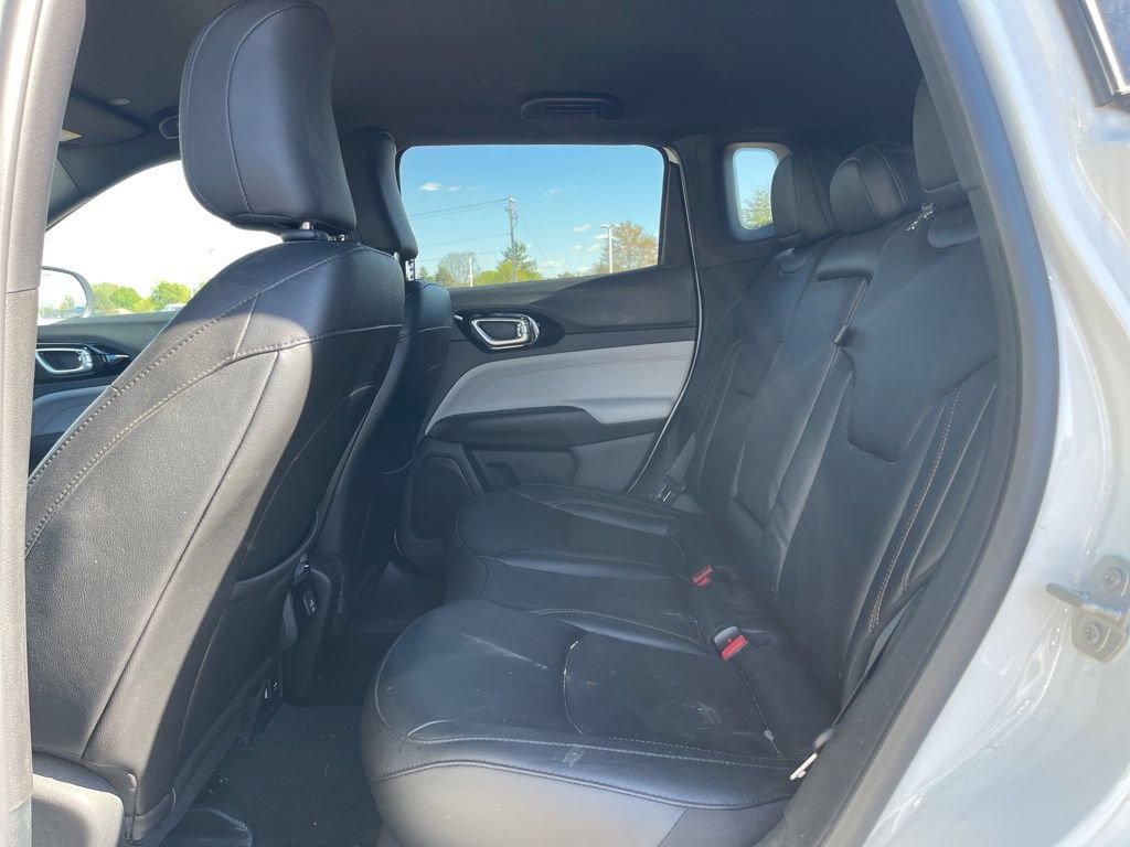 Used 2024 Jeep Compass Limited AWD/4WD image 12