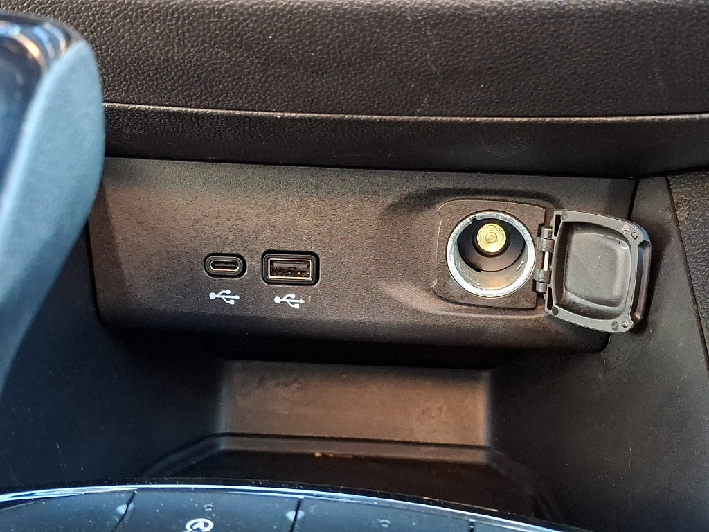 Used 2025 Buick Envista Sport Touring FWD image 24