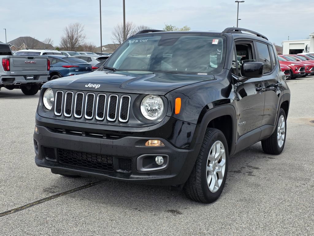Used 2018 Jeep Renegade Latitude image 3