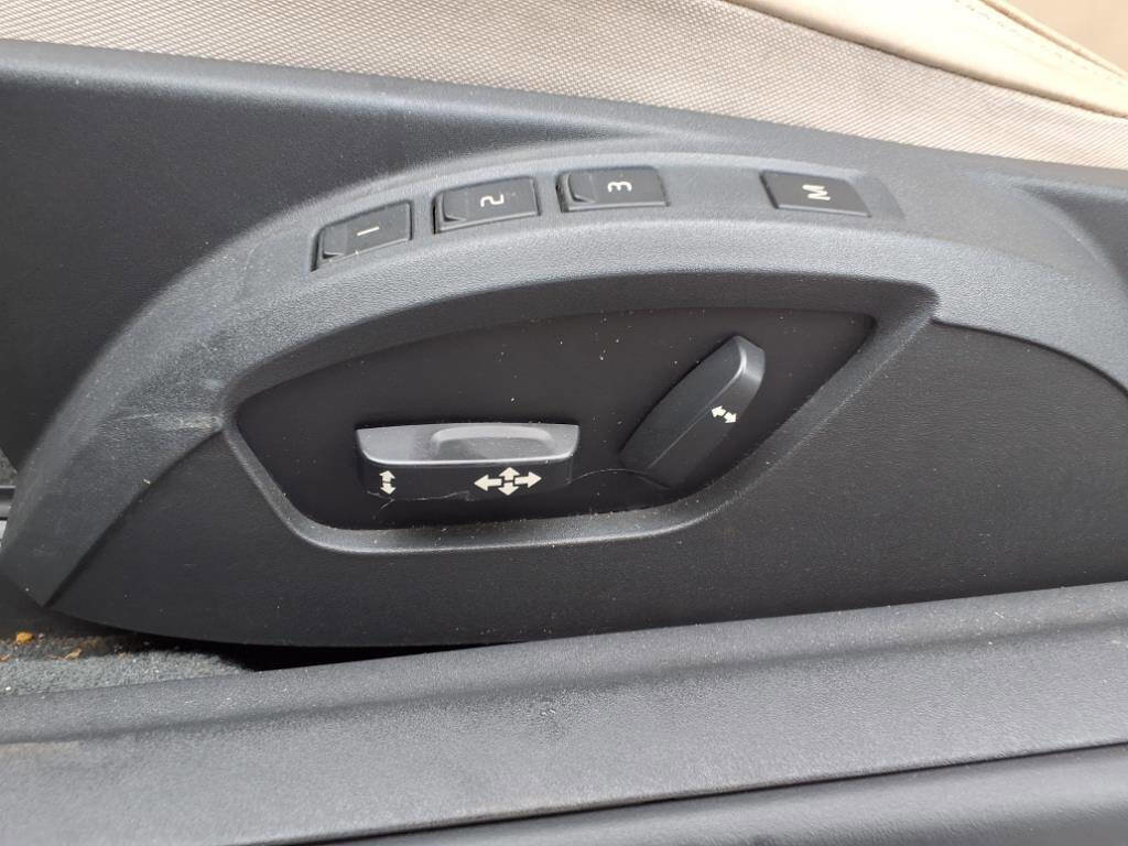 Used 2012 Volvo C70 T5 image 14