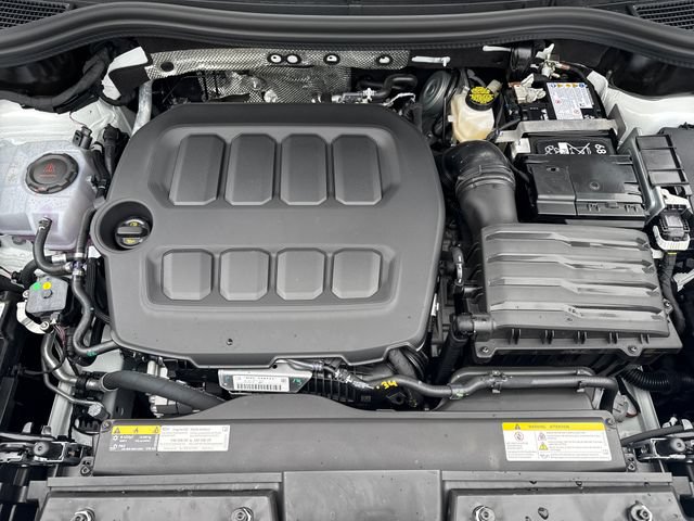 New 2026 Volkswagen Tiguan SE R-Line AWD/4WD image 25