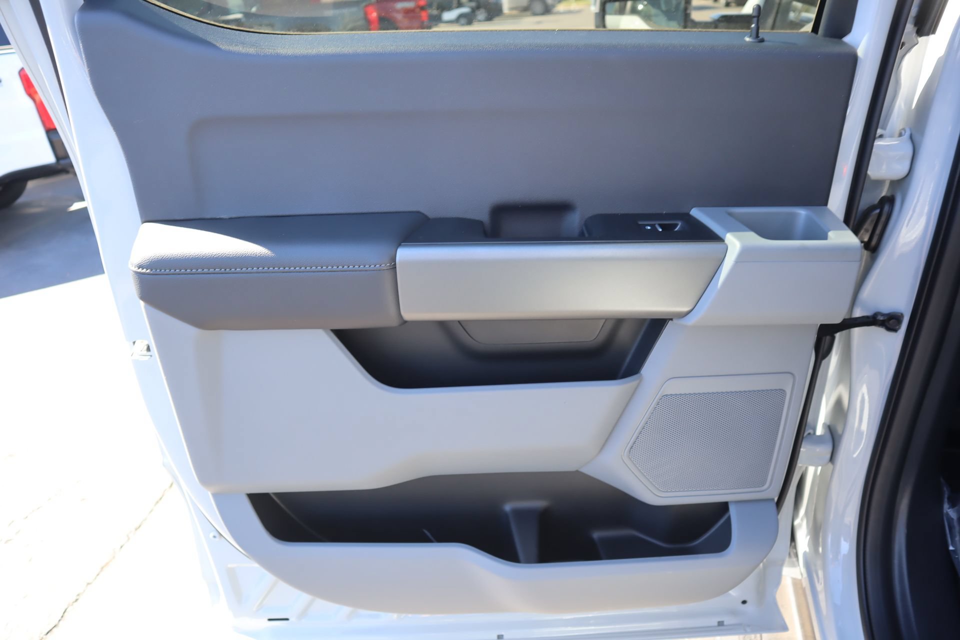 New 2026 Ford F250 XL w/ STX Appearance Package AWD/4WD image 15