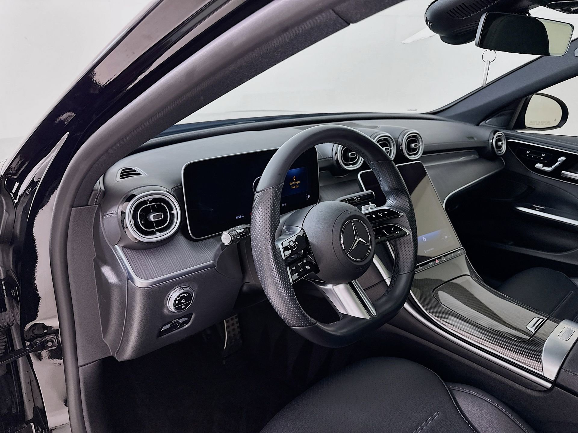 Used 2022 Mercedes-Benz C 300 Sedan image 10