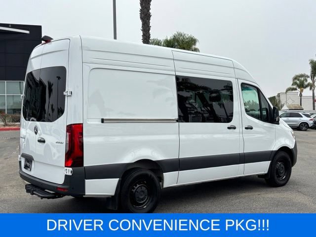 Used 2025 Mercedes-Benz Sprinter 2500 image 4