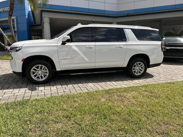 Used 2021 Chevrolet Suburban LS RWD image 32
